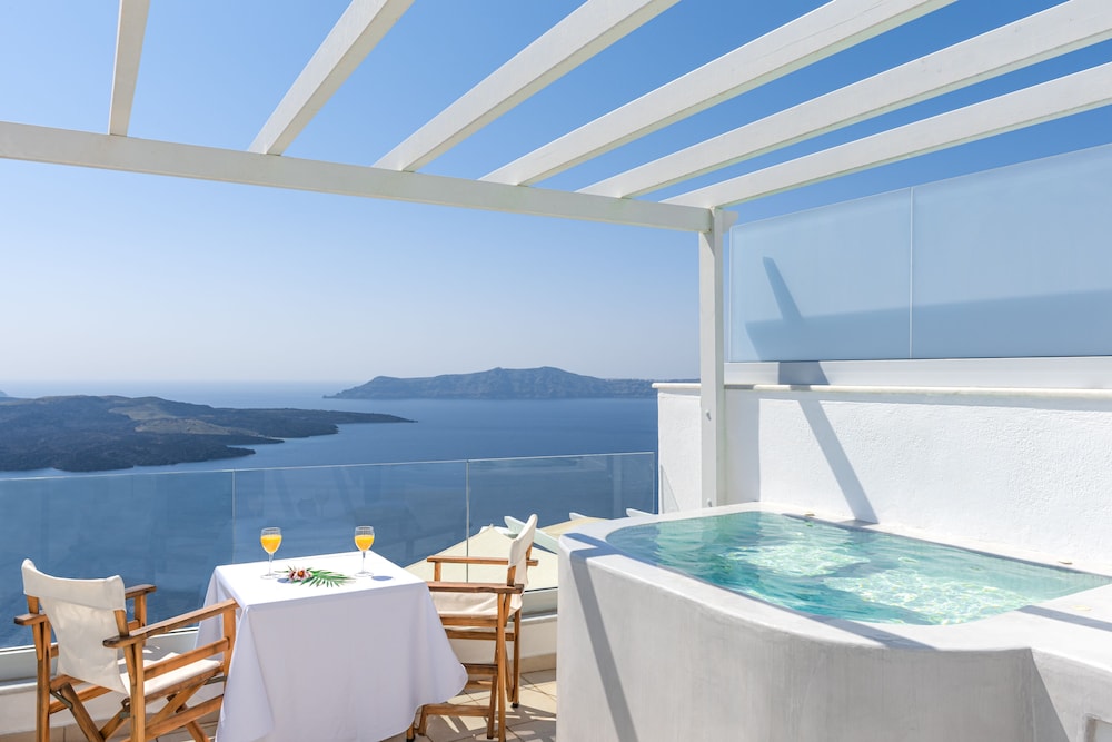 adamant suites adults only