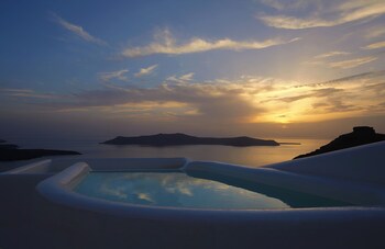 mirabo luxury villas adults only