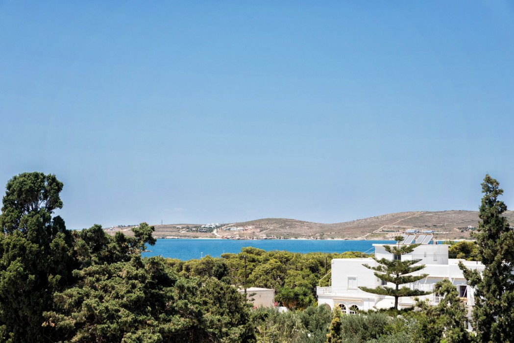 paros