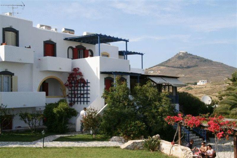 paros