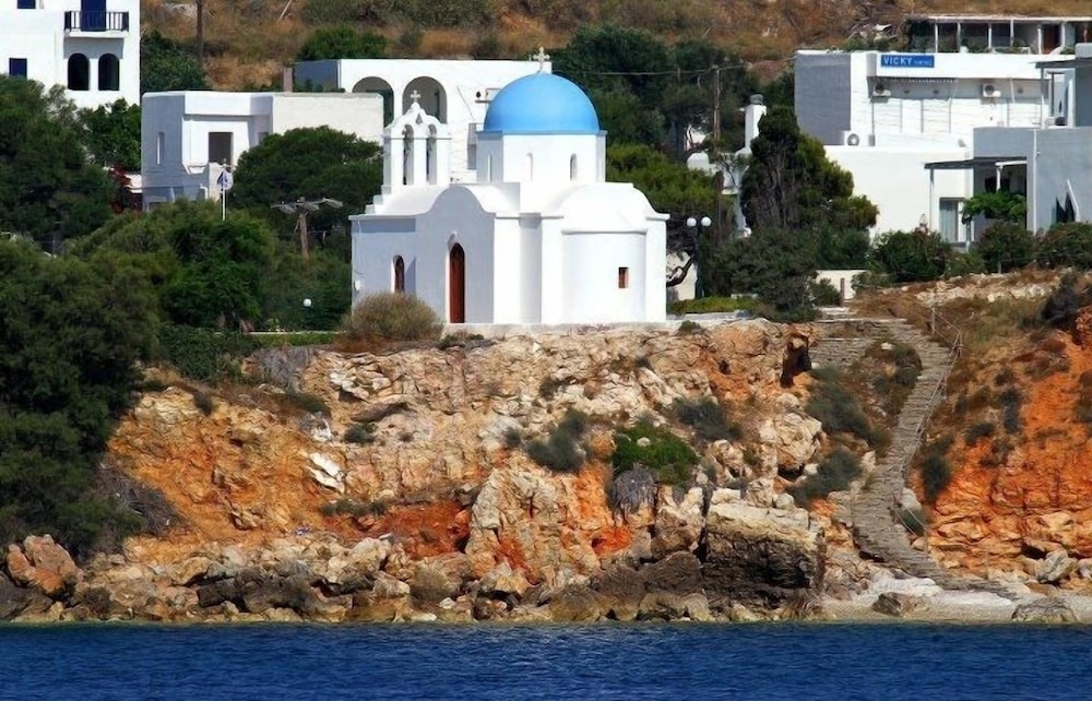 paros