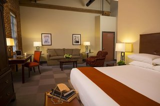 Cork Factory Hotel,Pennsylvania>>Lancaster,3 star