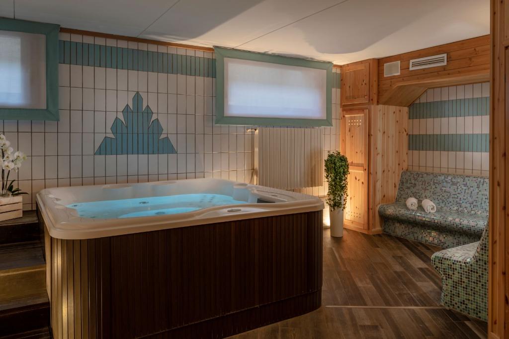 cristallo hotel residence