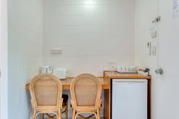 Demi View Motel,Cape Tribulation>>Cairns,3 star