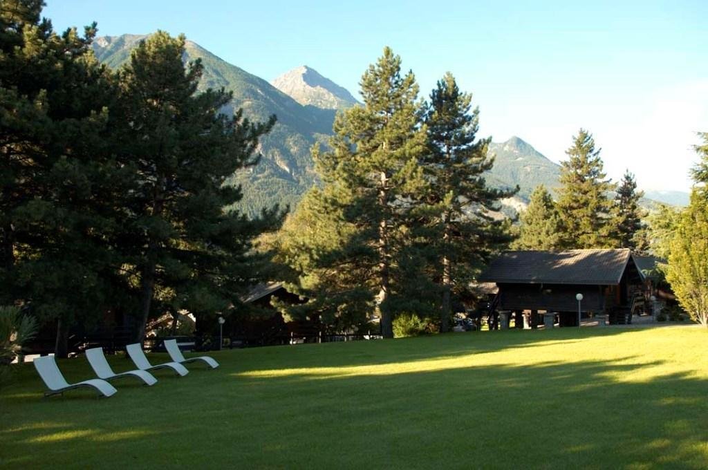 hotel village