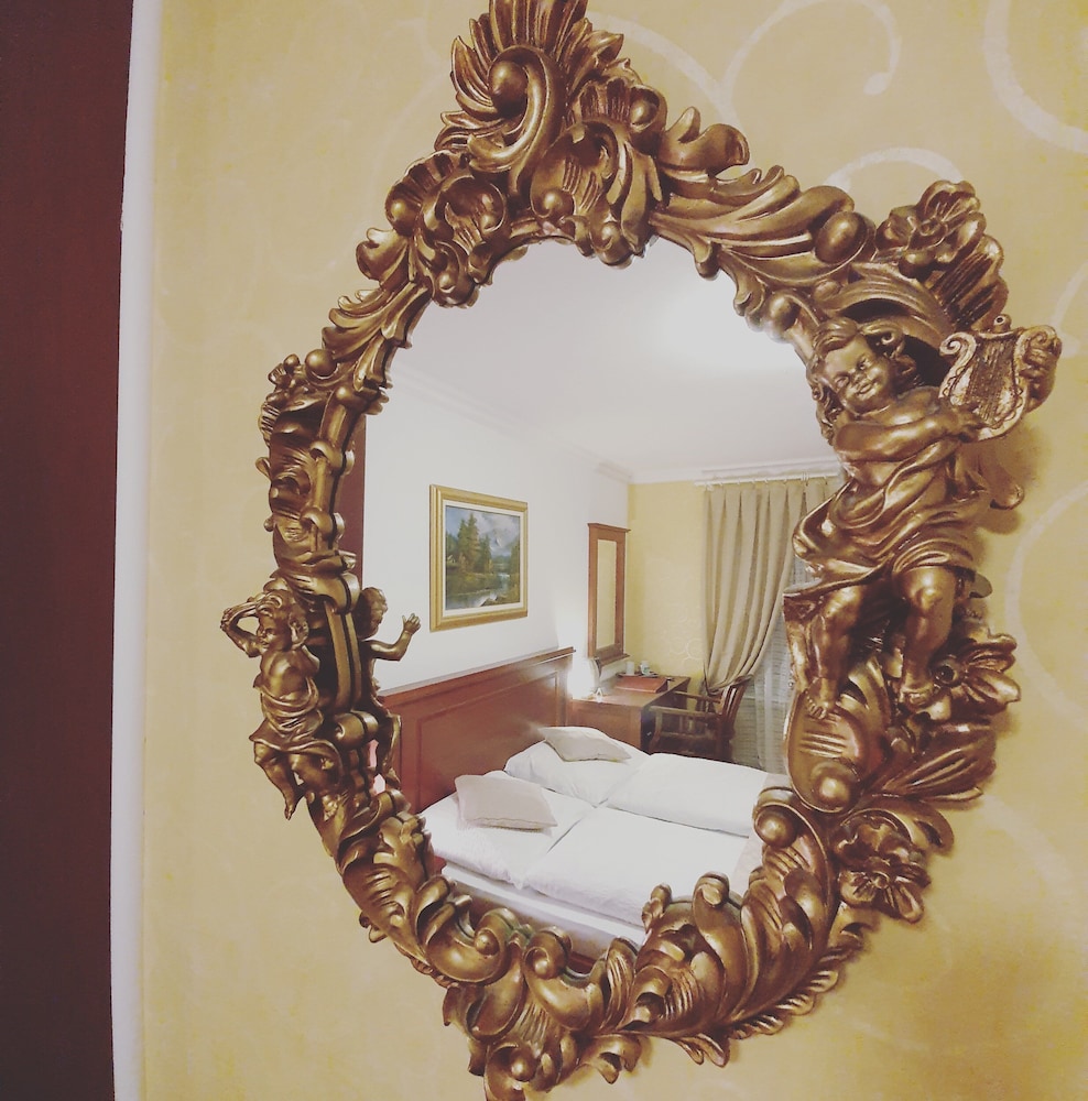 esos hotel quelle