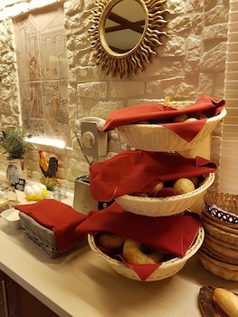 esos hotel quelle