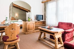 adula hotel