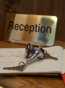 Maya Caprice Boutique Hotel & Spa,Lauterbrunnen>>Bern,4 star