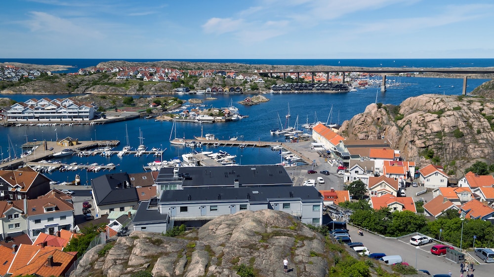 hotell kungshamn suites