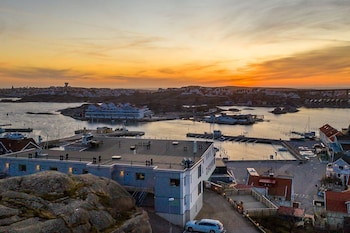 hotell kungshamn suites