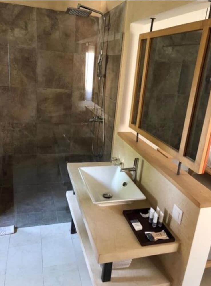 movenpick resort lamantin saly