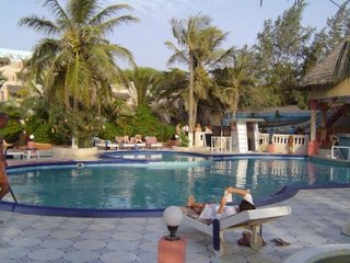 hotel africa queen