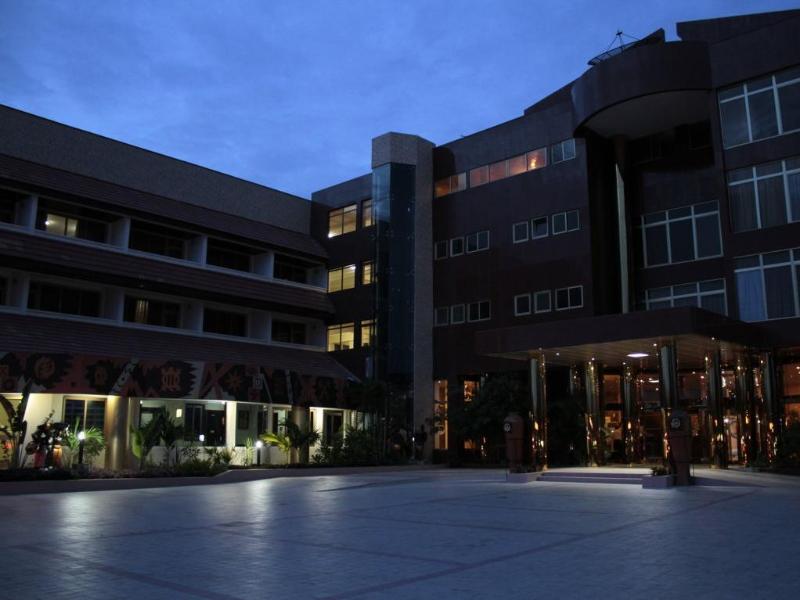 royal nick hotel