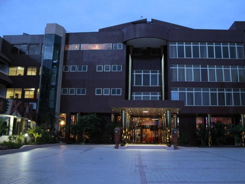 Royal Nick Hotel,Ashaiman>>Accra,4 star