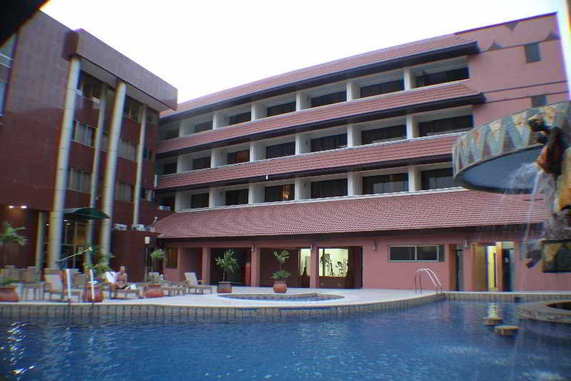 royal nick hotel