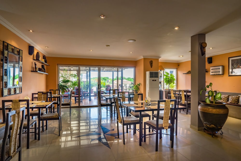 midindi hotel