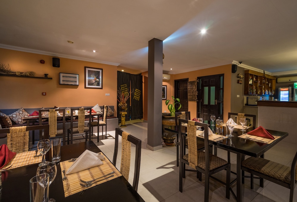 midindi hotel