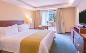 Ghl Hotel Capital,Calle 25B N69 A-50,4 star
