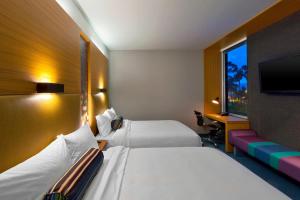 aloft bogota airport