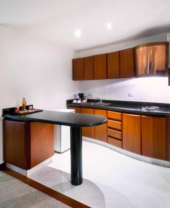 richmond suites hotel