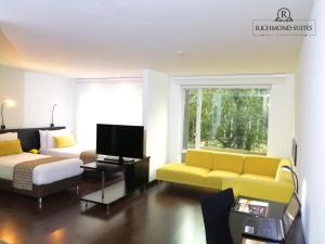 richmond suites hotel