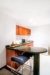 richmond suites hotel