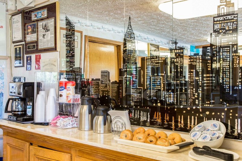 rodeway inn and suites branford guilford