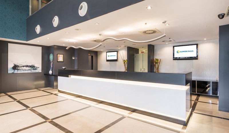 hotel ilunion aqua 4