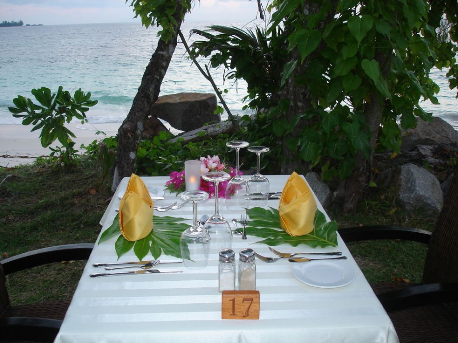 castello beach hotel