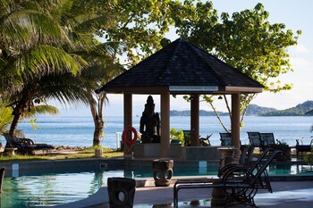 castello beach hotel