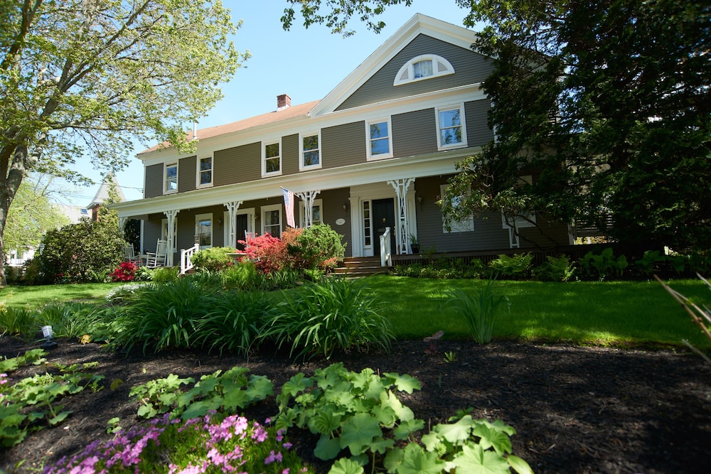 belfry inn and bistro