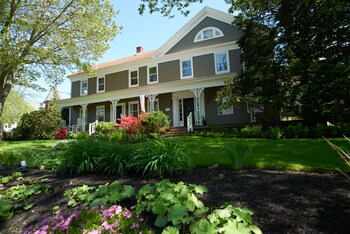 belfry inn and bistro
