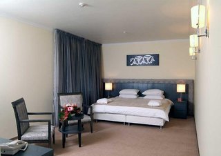 Maidan Palace Hotel,Near Independence Square,5 star