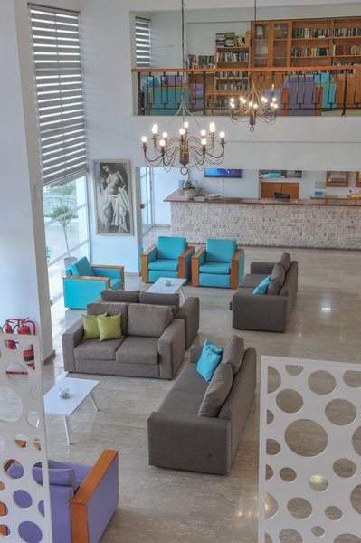 fedrania gardens hotel