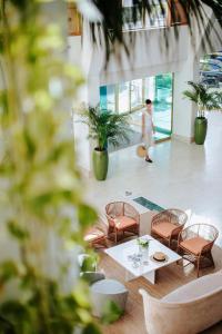 louis imperial beach