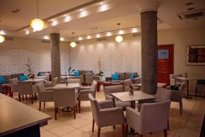 pyramos hotel