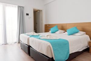 pyramos hotel