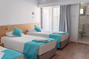 pyramos hotel
