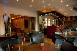 pyramos hotel