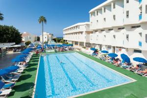 Kissos Hotel,Tombs Of The Kings>>Paphos,3 star