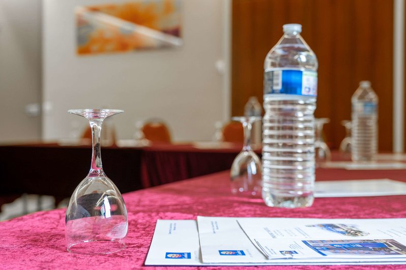 hotel des arcades de cachan grand paris sud