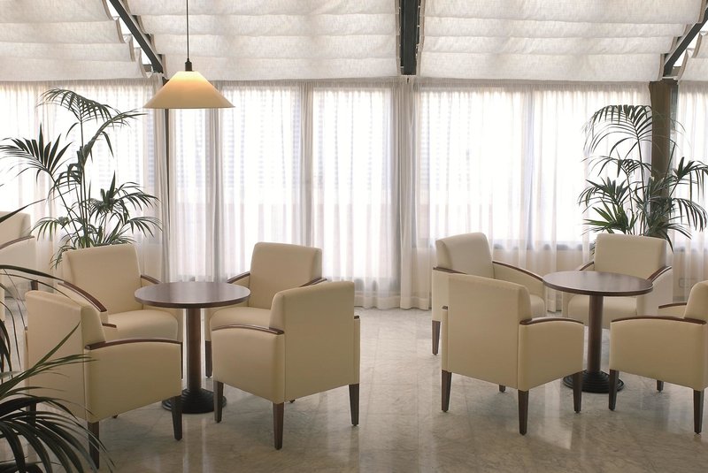 hotel tropic park