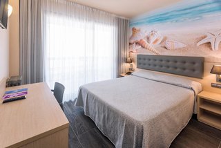 Hotel Tropic Park,Costa Brava>>Barcelona,4 star