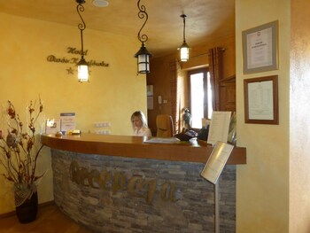 Dwór Karolówka,,3 star
