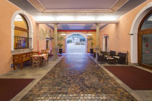 grand hotel entourage palazzo strassoldo