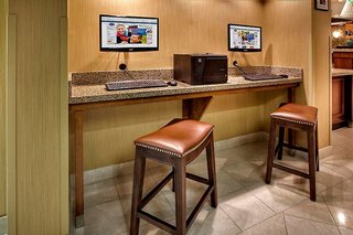 Hampton Inn Greensburg,Latrobe>>Greensburg,3 star