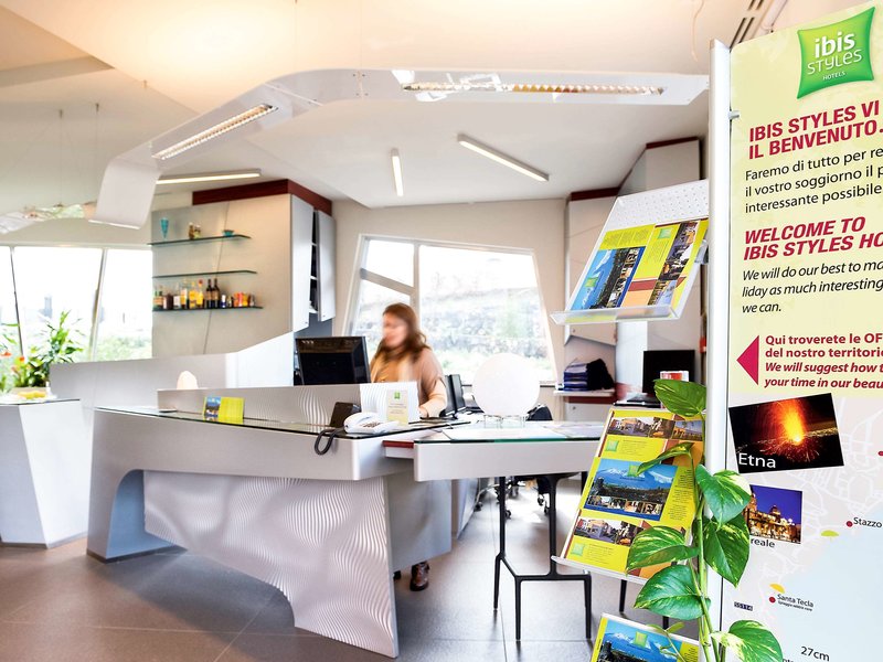 ibis styles catania acireale