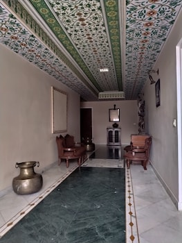 anuraag villa