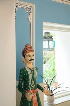 anuraag villa